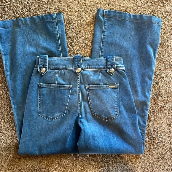 White House black market wide leg jeans - Picture 3 of 3